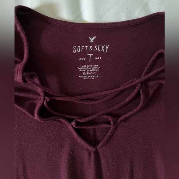 American Eagle Burgundy Short Sleeve Strappy Blouse Size Small - Picture 6 of 10